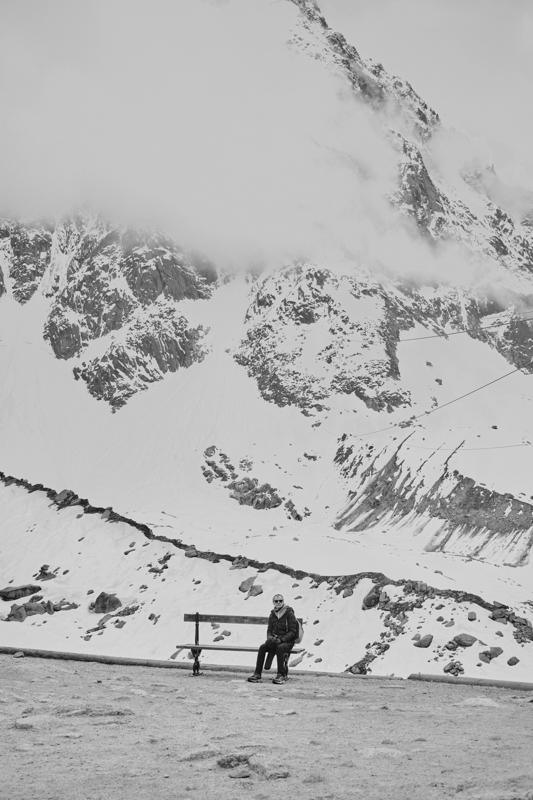 Chamonix postac lawka gory snieg czb — fotografia Maciej Zawiasa